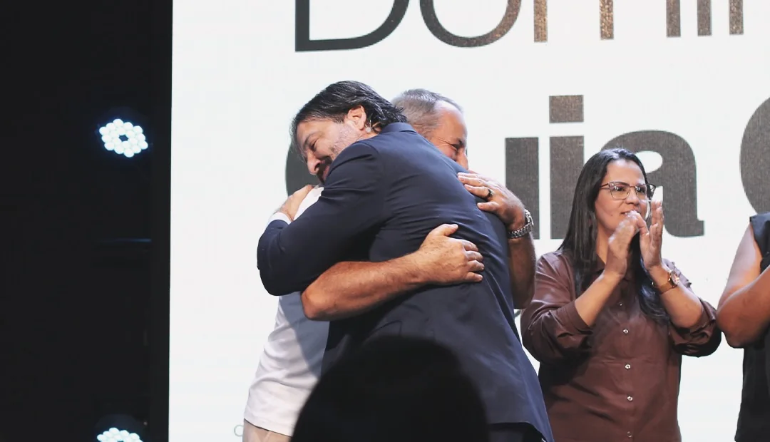 Congregação da GUIA Church reunida